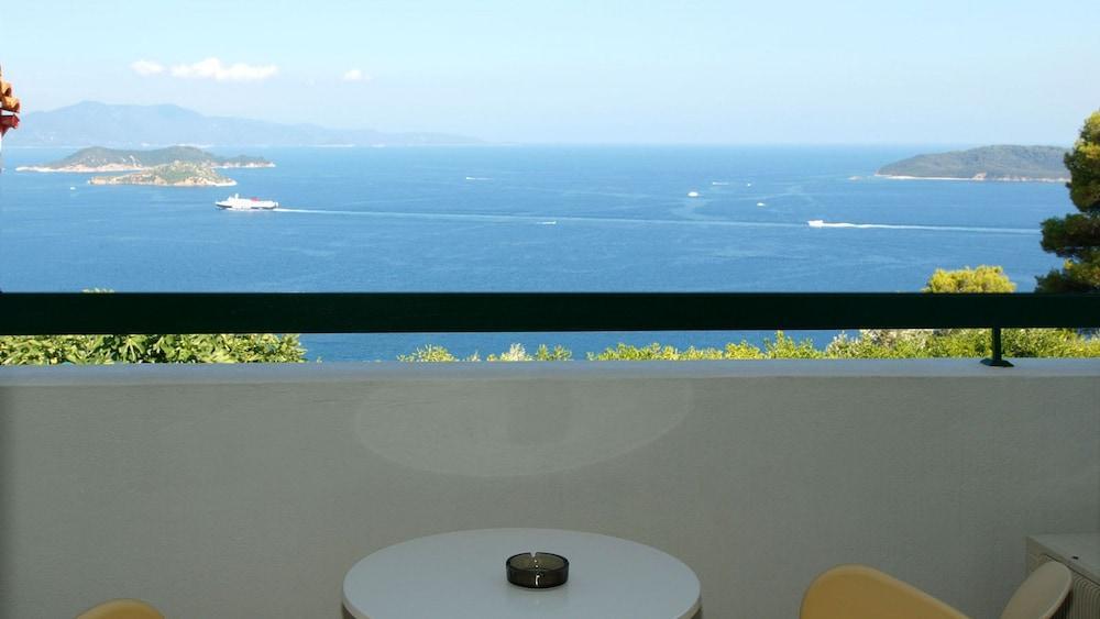 Skiathos Club Hotel & Suites Vasilias  Exteriör bild