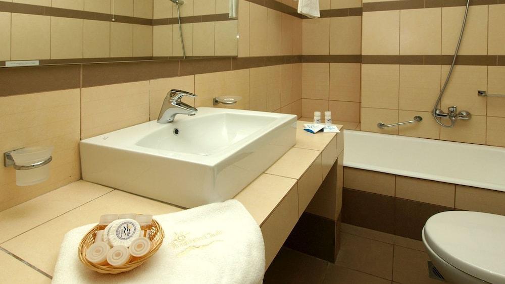 Skiathos Club Hotel & Suites Vasilias  Exteriör bild