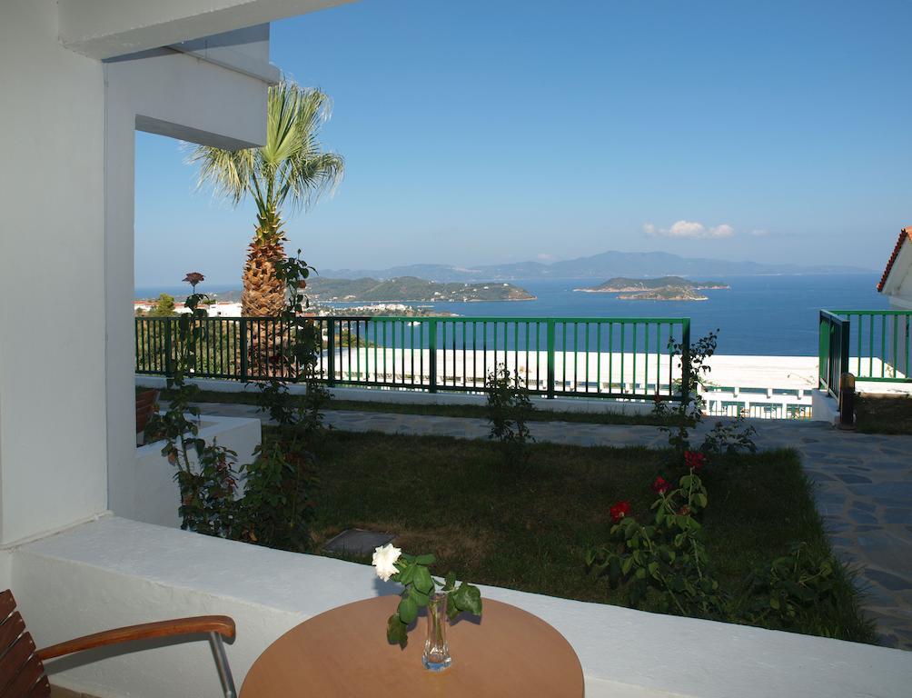 Skiathos Club Hotel & Suites Vasilias  Exteriör bild