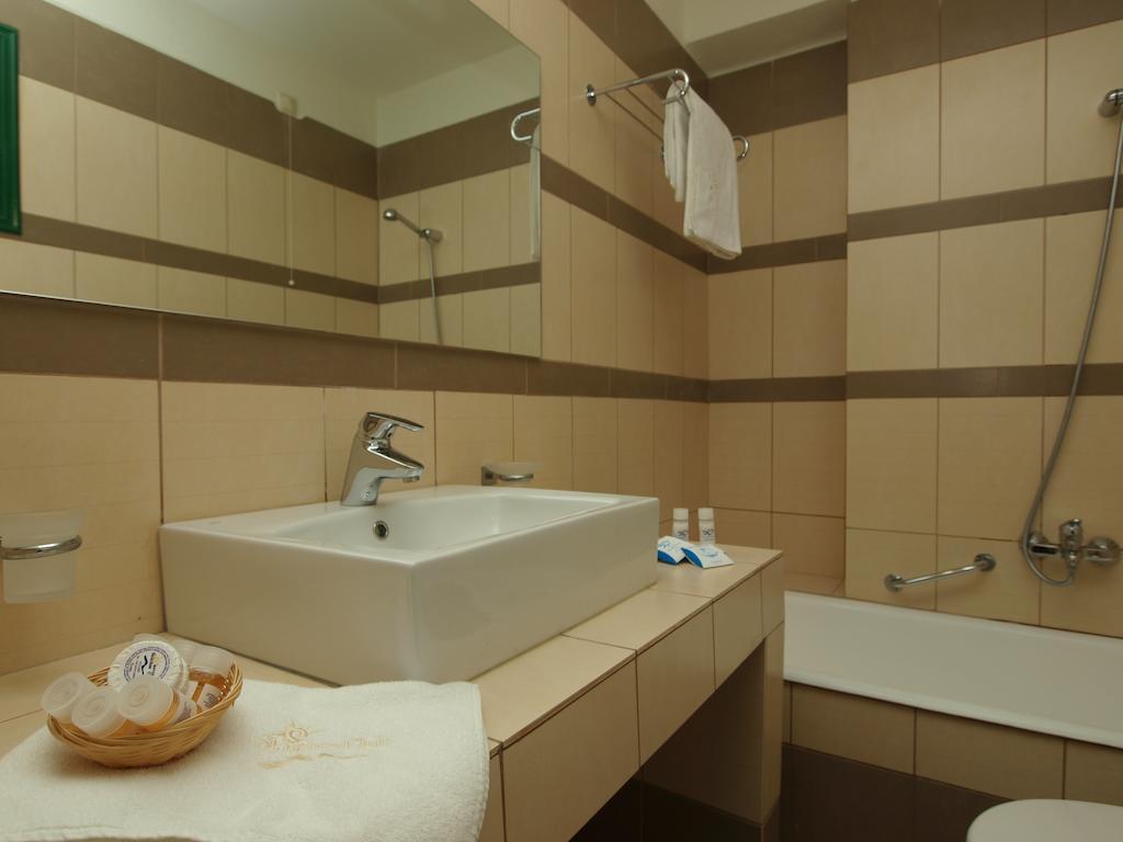 Skiathos Club Hotel & Suites Vasilias  Exteriör bild